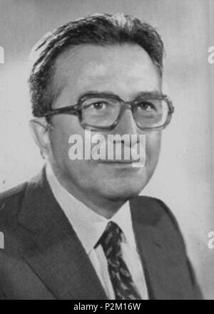 . Anglais : le premier ministre italien Giulio Andreotti . avant 1991 (Photo prise lors de l'Assemblée législative de l'X de l'Italie, 1987-1991). Sénat de la République italienne 36 Giulio Andreotti, ca 1987 Banque D'Images