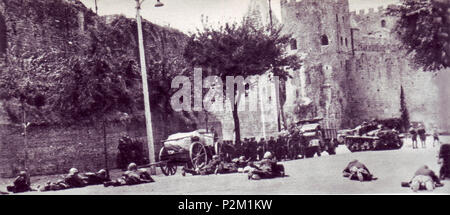 . Italiano : Granatieri a Porta San Paolo 1943 . 1943. Granatieri 37 anonyme a Porta San Paolo 1943 Banque D'Images