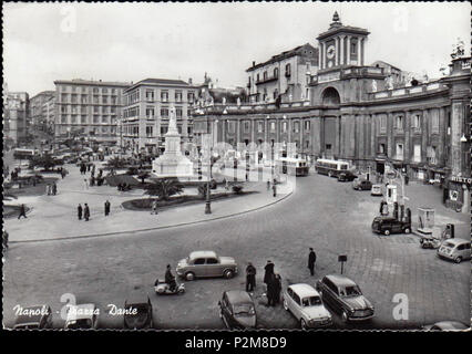 . Italiano : Naples, Piazza Dante. Cartolina. Autore sconosciuto. Années 1950. Inconnu 61 Napoli, Piazza Dante 11 Banque D'Images