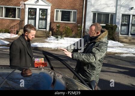 Titre original : l'ORGUEIL ET LA GLOIRE. Titre en anglais : l'ORGUEIL ET LA GLOIRE. Film Réalisateur : Gavin O'Connor. Année : 2008. Stars : EDWARD NORTON, Gavin O'Connor. Credit : New Line Cinema / WILSON, GLEN / Album Banque D'Images