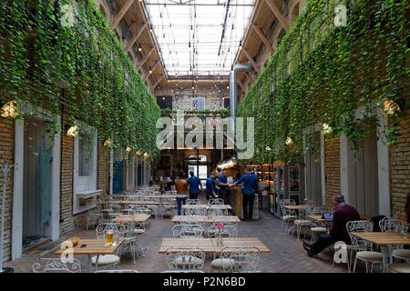 Budapest, Hongrie, zone classée au patrimoine mondial, la lutte antiparasitaire, Mazel Tov restaurant Banque D'Images