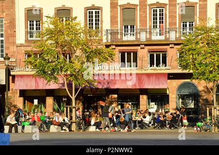 La France, Bas Rhin, Strasbourg, vieille ville classée au Patrimoine Mondial de l'UNESCO, la Place Kléber Banque D'Images