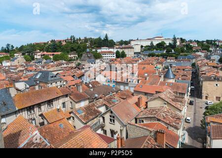 La France, l'Aveyron, Villefranche de Rouergue, étape sur le chemin de Saint Jacques de Compostelle, sur la ville de collégiale Notre Dame Banque D'Images