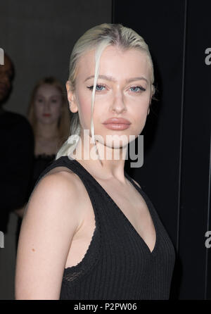 Arrivées VIP en tant que co-fondateurs de Nobu saké japonais traditionnels d'accueil et réception cérémonie célébrant le Nobu Hotel Shoreditch, qui a ouvert ses portes l'an dernier mettant en vedette : Alice Chater Où : London, Royaume-Uni Quand : 15 mai 2018 Credit : Phil Lewis/WENN.com Banque D'Images