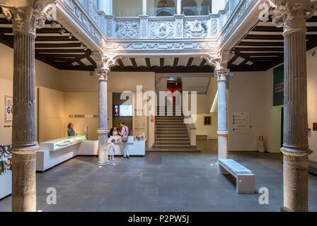 Hall de la Goya Museum (musée Goya), Saragosse, Aragon, Espagne. Banque D'Images