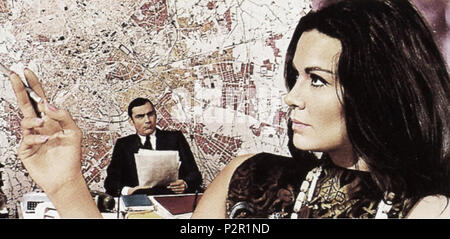 . Italiano : Una scena del film Indagine su un cittadino al di Sopra di ogni sospetto . 11 avril 2014. Johnny Freak 41 Indagine su un cittadino al di Sopra di ogni sospetto (film) Banque D'Images