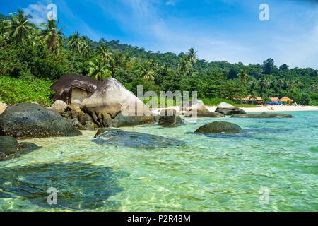 La Thaïlande, province de Phang Nga, Parc national marin de Tarutao, Ko Adang, la plage d'Adang Resort Hotel Banque D'Images