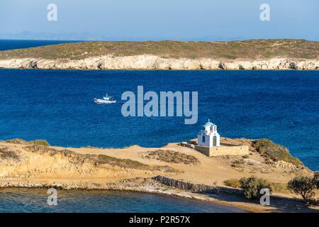 La Grèce, l'archipel du Dodécanèse, l'île de Lipsi, Tourkomnima et plage d'Agios Nikolaos, l'église le Tourko pointe Banque D'Images