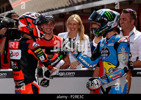 Montmelo, Espagne. 20Th Oct, 2018. Fabio Quartararo (20) de la France et Mo Convoyeurs - Accélérer la vitesse de course et Alex Marquez (73) de l'Espagne et de l'Eg 0,0 Marc VDS KALEX VALUATIONS pendant l'habitation admissible du Gran Premi de Catalunya de Monster Energy, le Circuit de Catalunya, Espagne, Montmelo.Le 16 juin 2018. Credit : CORDON PRESS/Alamy Live News Banque D'Images