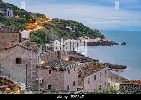 Vue de la nuit de l'Qinbi historique Village à Matsu, Taiwan Banque D'Images