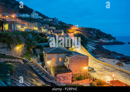 Vue de la nuit de l'Qinbi historique Village à Matsu, Taiwan Banque D'Images