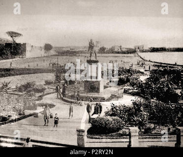 . Bacoli, Villa Comunale, Monumento ai Caduti. Autore sconosciuto. Entre 1926 et 1930. Inconnu 10 Bacoli, Monumento ai Caduti 2 (bis) Banque D'Images