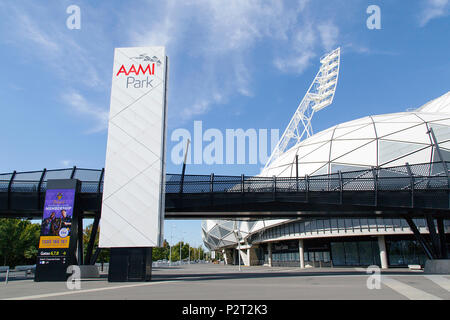 Melbourne, Australie : Avril 09, 2018 : Le Stade rectangulaire Melbourne connue commercialement comme AAMI Park est situé le long de l'avenue Olympique. Banque D'Images