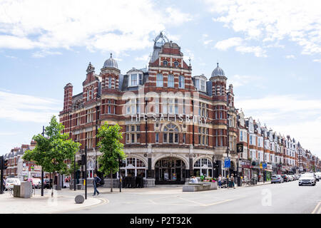 L'hôtel Salisbury Green Lanes, Harringay,, London Borough of Haringey, Greater London, Angleterre, Royaume-Uni Banque D'Images