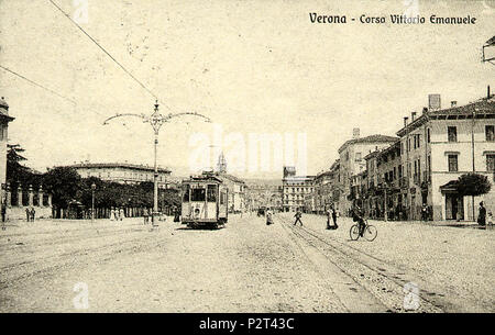 . Italiano : Corso Vittorio Emanuele (oggi Corso Porta Nuova) une Vérone en una foto d'epoca. vers 1900. Inconnu 20 CorsoVittorioEmanuele-vieux Banque D'Images