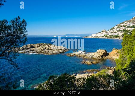 L'Espagne, la Catalogne, la randonnée de Roses à Cadaqués sur le GR 92 et de l'Europe chemin longue distance E 12 Banque D'Images