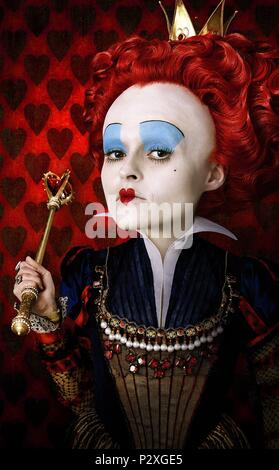 Titre original : ALICE AU PAYS DES MERVEILLES. Titre en anglais : ALICE AU PAYS DES MERVEILLES. Réalisateur : TIM BURTON Film. Année : 2010. Stars : Helena Bonham Carter. Credit : WALT DISNEY PICTURES / Album Banque D'Images