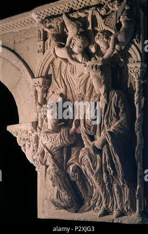 CORONACION DE LA VIRGEN O ANUNCIACION - SOULAGER SITUADO EN LA CARA QUE MIRA A OCCIDENTE DEL MACHON SUROESTE DEL CLAUSTRO CAUDALE - SIGLO XII. Emplacement : Monasterio, ESPAGNE. Banque D'Images