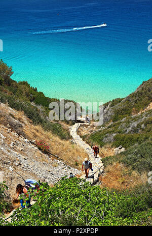 Chemin de Voulisma beach, Iston ('Kalo Chorio') Village, Municipalité d'Agios Nikolaos, Lassithi, Crète, Grèce. Banque D'Images