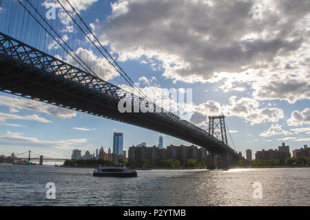 Domino Park est un parc public de 6 hectares dans le quartier de Williamsburg, Brooklyn, New York. Banque D'Images