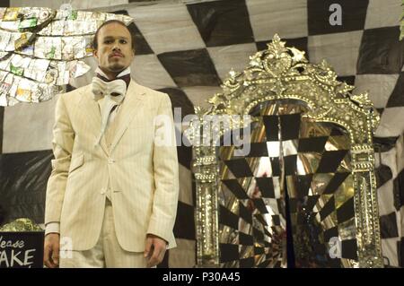 Titre original : L'IMAGINARIUM DU DOCTEUR PARNASSUS. Titre en anglais : L'IMAGINARIUM DU DOCTEUR PARNASSUS. Film Réalisateur : Terry Gilliam. Année : 2009. Stars : Heath Ledger. Crédit : Infinity propose des divertissements/Icon Productions // Album Banque D'Images