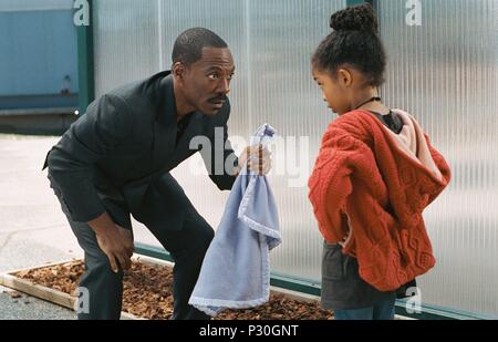 Titre original : Imaginez que. Titre en anglais : Imaginez que. KAREY KIRKPATRICK Réalisateur :. Année : 2009. Stars : Eddie Murphy, YARA SHAHIDI. Credit : PARAMOUNT PICTURES / MC BROOM, BRUCE / Album traduit par c. Pugieux Banque D'Images