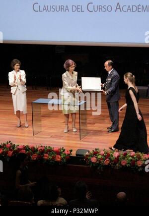 Émérite espagnol La Reine Sofia d'Espagne,Paloma Oshea au cours de cérémonie de clôture de l'année scolaire â€œ Escuela Superior de Musica Reina Sofia à Madrid â€œ le vendredi 15 juin 2018 Banque D'Images