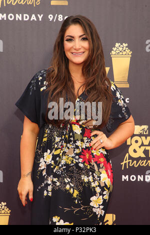 SANTA MONICA, CA - 16 juin : Deena Nicole Cortese, au 2018 MTV Film et TV Prix à la Barker Hangar sur 16 juin 2018 à Santa Monica, en Californie. Credit : Faye Sadou/MediaPunch Banque D'Images