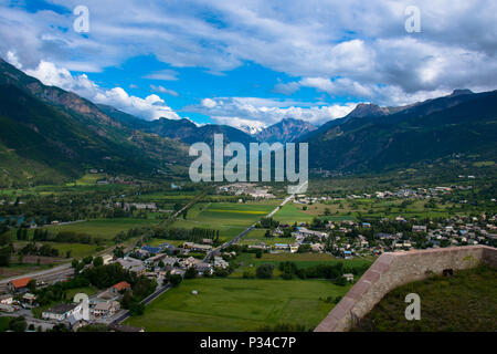 Mont Dauphin, dans les alpes françaises Banque D'Images