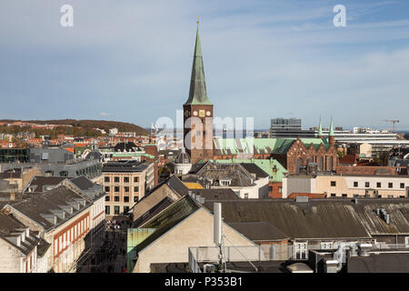 Panorama sur stormagasinet Sallings fra ensemble d'Aarhus. udsigtsterrasse D'Aarhus panorama vu de la Salling. N 56,1443044, 10,206672 Banque D'Images