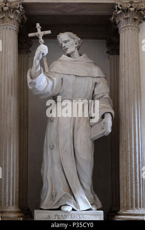 Statue de saint François à Mantoue cathédrale dédiée à Saint Pierre, Mantoue, Italie Banque D'Images