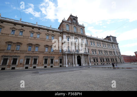 Palais Ducal maintenant l'Académie Militaire Italienne., Modena, Italie Banque D'Images