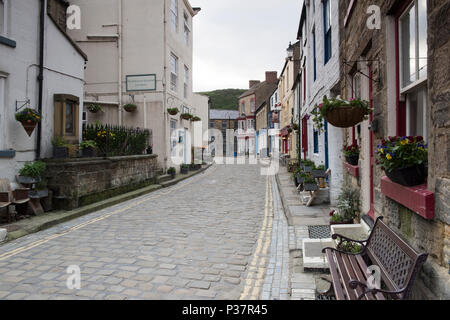 High Street, dans le village de Staithes, North Yorkshire Angleterre UK Banque D'Images