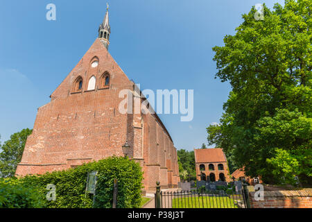 L'église gothique, 15e siècle, Hinte, Frise orientale, Basse-Saxe, Allemagne Banque D'Images