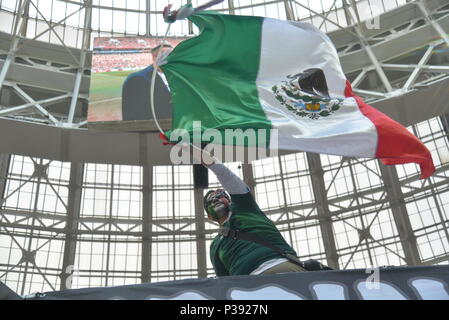 Moscou, Russie. 17 Jun, 2018. Du monde de football entre l'Allemagne et le Mexique au stade Luzhniki. Credit : Andre Paes/Alamy Live News Banque D'Images