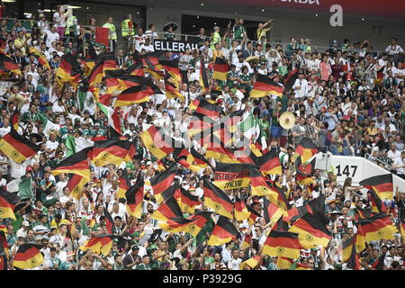 Moscou, Russie. 17 Jun, 2018. Du monde de football entre l'Allemagne et le Mexique au stade Luzhniki. Credit : Andre Paes/Alamy Live News Banque D'Images