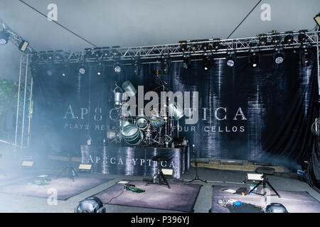 Kiel, Allemagne. 17 Juin, 2018. La bande 'Bon Jovi' est signalée dans le Krusenkoppel Freilichtbühne au cours de la Kieler Woche 2018 © Björn Deutschmann/Alamy Live News Banque D'Images