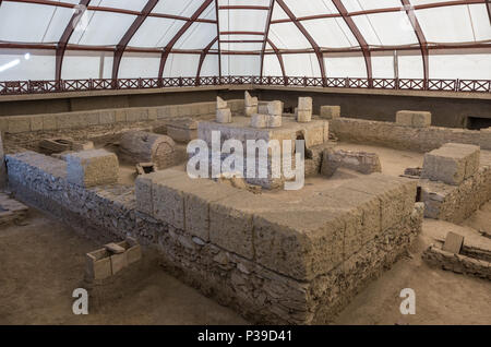 Viminacium AN, Serbie - 1 mai 2018 : ruines d'un empereur romain tombe à Viminacium AN site archéologique près de Danube en Serbie Banque D'Images