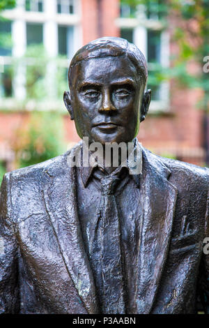 Alan Turing à Sackville Memorial Park à Manchester, UK Banque D'Images