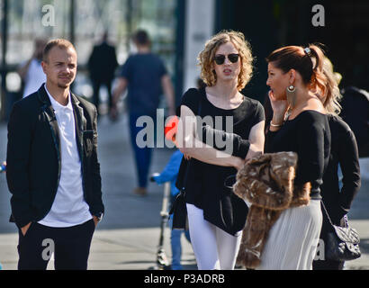 Les gens de la Norvège, Oslo, quartier Aker Brygge Banque D'Images