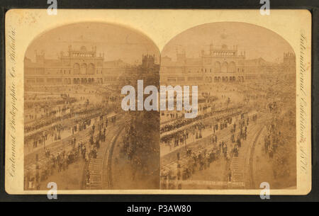 . Bâtiment principal, de la Mach[inery] Hall. Référence : 1876. Mentions légales : Source : Philadelphia Centennial Photographic Co., 1876.. Point numérique publié le 9-15-2005 ; mise à jour 2-13-2009. 180 bâtiment principal, de la Mach(inery) Hall, par le Centennial Photographic Co. Banque D'Images