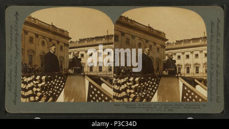 . Le président McKinley et l'amiral Dewey examinant les troupes - Présentation de l'épée, Washington, D.C., Oct 3, 1899 . Création : 1899. Référence : 1899. Mentions légales Source : 1899. Article publié le 12-1-2005 numérique ; mis à jour le 2-12-2009. 242 Le président McKinley et l'amiral Dewey examinant les troupes - Présentation de l'épée, Washington, D.C., Oct 3, 1899, de Robert N. Dennis collection de vues stéréoscopiques Banque D'Images