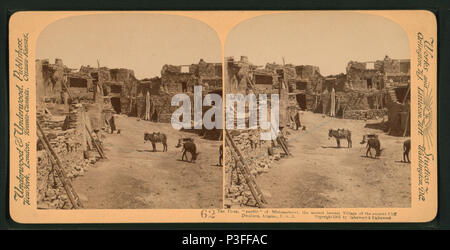 . La plaza, 'Pueblo' d'Mishonginovi, le deuxième plus grand village de la falaise des taudis, Arizona, États-Unis d'Créé : 1901. Couverture : 1870 ?-1910 ?. Point numérique publié le 6-30-2005 ; mise à jour 2-12-2009. La plaza 318, "Pueblo" de Mishonginovi, le deuxième plus grand village de la falaise des taudis, Arizona, Etats-Unis, par Underwood &AMP ; Underwood Banque D'Images