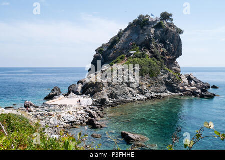 L'église Agios Ioannis Kastri sur Skopelos Banque D'Images