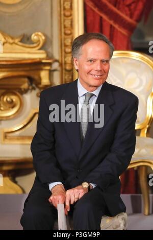 Le Ministre des affaires étrangères, M. Enzo Moavero Milanesi assister à la cérémonie du serment du nouveau cabinet au Palais du Quirinal à Rome, Italie, 1 juin 2018. Foto di © R Banque D'Images