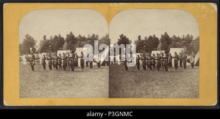 . Corps des citoyens d'Utica, Camp Greenman, Saratoga Springs, 1869. Création : 1869. Référence : 1869. Mentions légales Source : Cortland, New York : D. Barnum, [1863 ?-1875 ?]. Article publié le 12-1-2005 numérique ; mis à jour le 5-18-2009. 340 Corps des citoyens d'Utica, Camp Greenman, Saratoga Springs, 1869, par Deloss Barnum 2 Banque D'Images