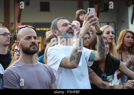16 juin 2018 - Melanie Jayne Chisholm connu sous le nom de Melanie C à la sortie de Franciacorta Rodengo Saiano (Fotolive, Brescia - 2018-06-19) ps la photo peut être utilisée à l'égard du contexte dans lequel elle a été prise, et sans intention diffamatoire le décorum des personnes représentées Banque D'Images