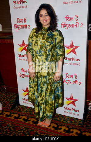 Mumbai, Inde. 18 Juin, 2018. La lecture indienne singer Sunidhi Chauhan présentent à l'occasion du lancement de la nouvelle Star Plus chanter reality show ''Dil Hai Hindustani 2'' à l'hôtel JW, Juhu à Mumbai. Credit : Azhar Khan SOPA/Images/ZUMA/Alamy Fil Live News Banque D'Images