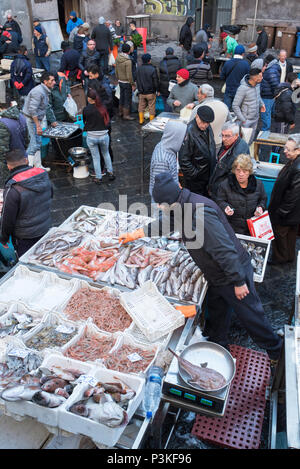 La Pescheria, marché aux poissons Catane, Sicile, Italie Banque D'Images