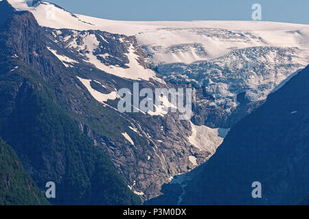 Melkevoll Glacier, une branche de l'glacier Jostedalsbreen, situé en Norvège Stryn Oldedalen,sa taille en fonction de la température/percipation Banque D'Images